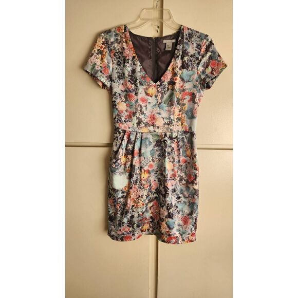 H and M Watercolor Floral Print Dress, Size 4, NWOT - Picture 4 of 12